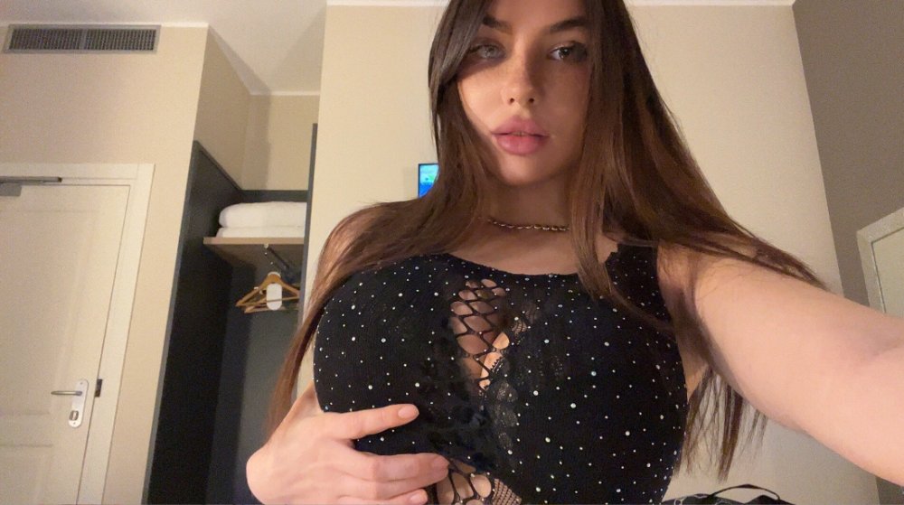 Preview image for 𝗦𝐓𝐑𝐄𝐀𝐌𝐄𝐑𝗚𝗜𝗥𝗟𝗦.net (𝐓𝐄𝐋𝐄𝐆𝐑𝐀𝐌) - streamergirls.net (website) (DS2a)