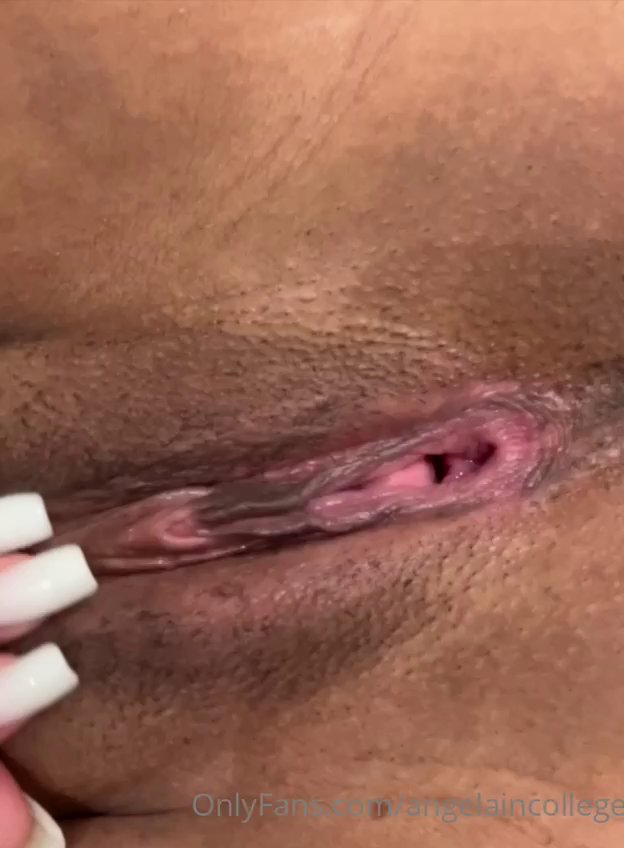 Preview image for angela - angelaincollege - @onlyfansgateway on telegram