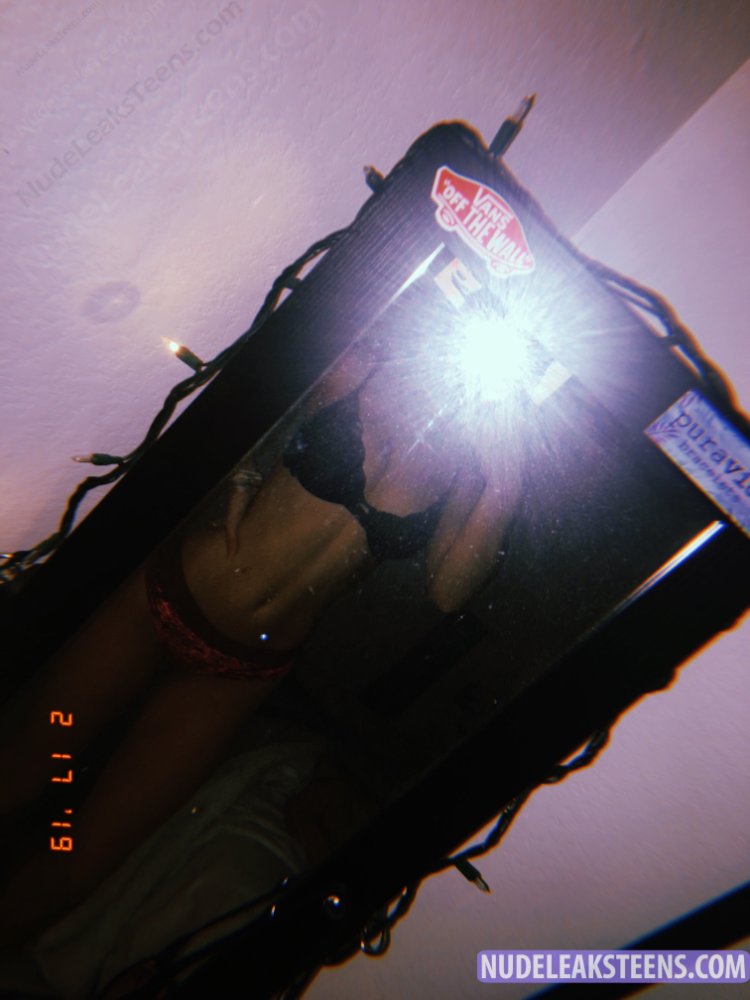 Preview image for 𝗦𝐓𝐑𝐄𝐀𝐌𝐄𝐑𝗚𝗜𝗥𝗟𝗦.net (𝐓𝐄𝐋𝐄𝐆𝐑𝐀𝐌) - streamergirls.net (website) (IO9T)