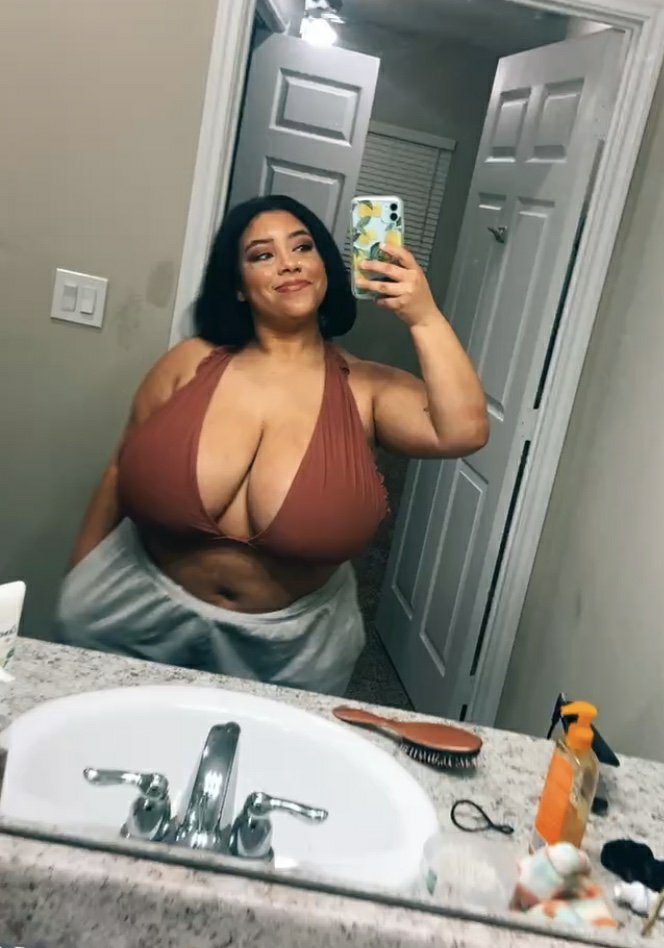 Preview image for grxceuncensored  babvgrace