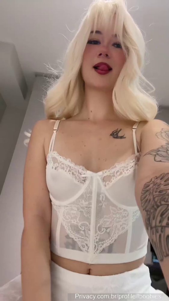 Preview image for lboobies fap4lm.com