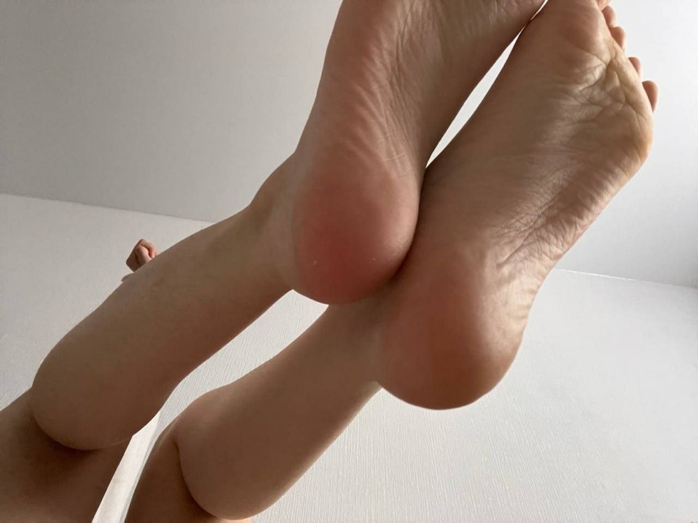 Preview image for monnyshka - website onlymega.vip