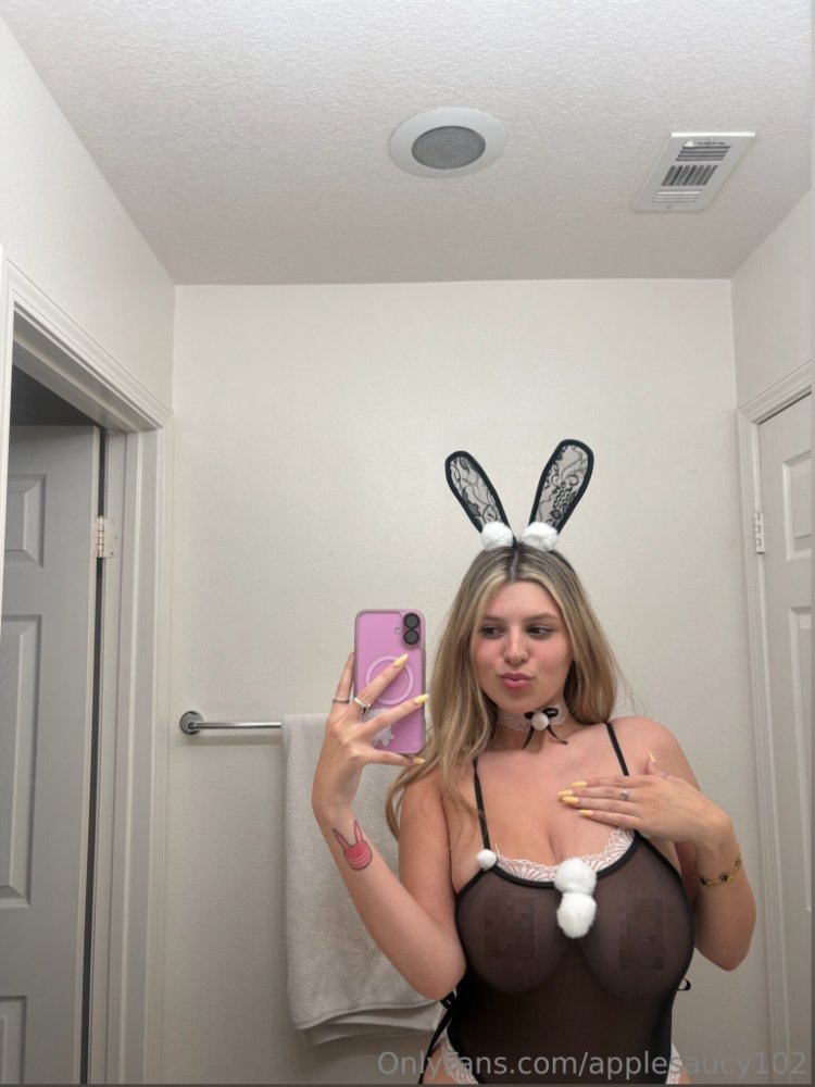 Preview image for applesaucy101 - website onlymega.vip