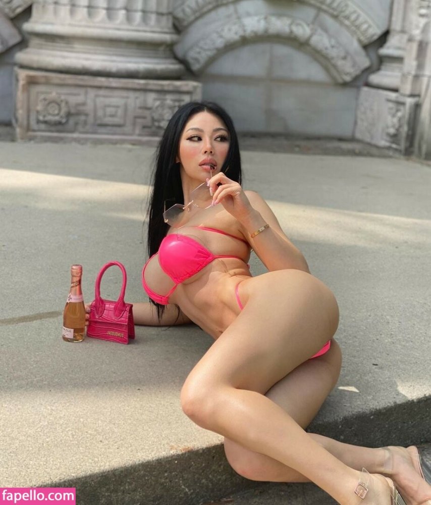 Preview image for meowbarbie trophyslut - by telegram gigafans.net