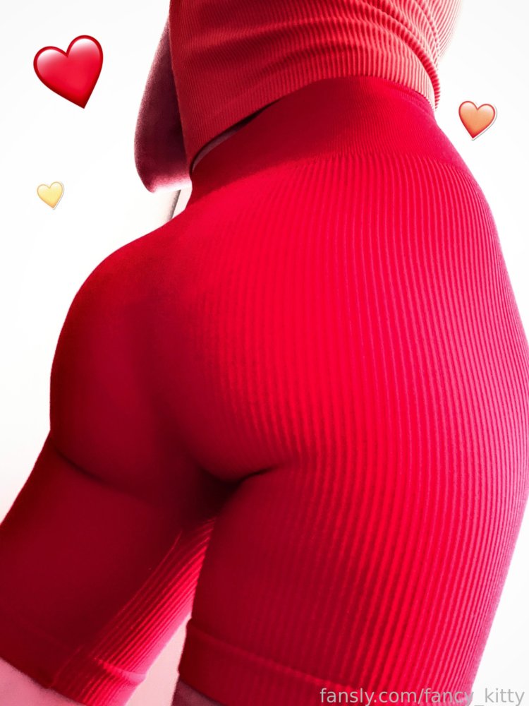 Preview image for fancy_kitty - the onlyclub69 (telegram)