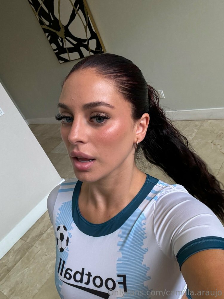 Preview image for camilla_araujo -by telegram gigafans.net