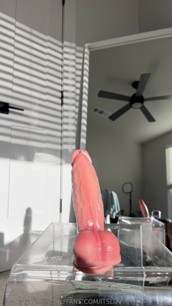 Preview image for itsemyrae(𝗧𝗲𝗹𝗲𝗴𝗿𝗮𝗺 @𝗜𝗻𝘀𝘁𝗮𝗛𝗼𝗲𝘀𝗛𝘂𝗯𝗯)