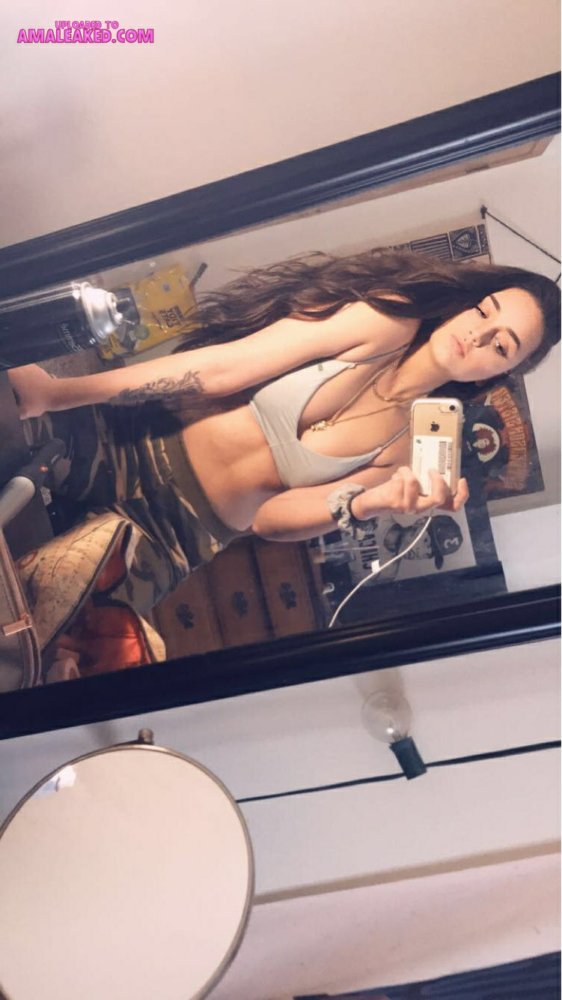 Preview image for 𝗦𝐓𝐑𝐄𝐀𝐌𝐄𝐑𝗚𝗜𝗥𝗟𝗦.net (𝐓𝐄𝐋𝐄𝐆𝐑𝐀𝐌) - streamergirls.net (website)