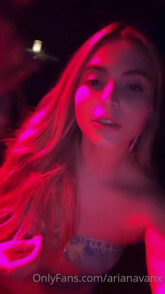 Preview image for arianavanx - azzyman