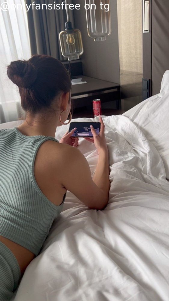 Preview image for sara8teen - tg @of4lmt