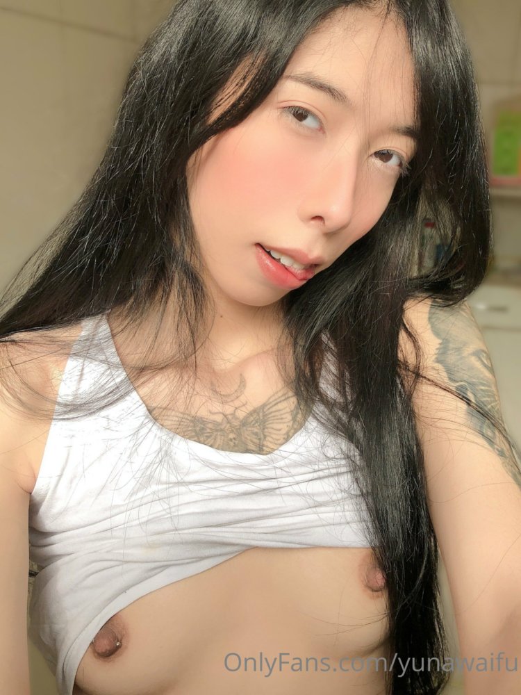 Preview image for yunawaifu fap4lm.com