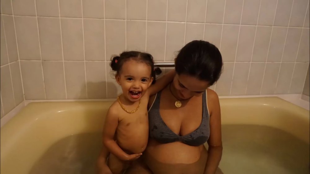 Preview image for preggobyte birth video collection - ass & breasts (hd volume 1)