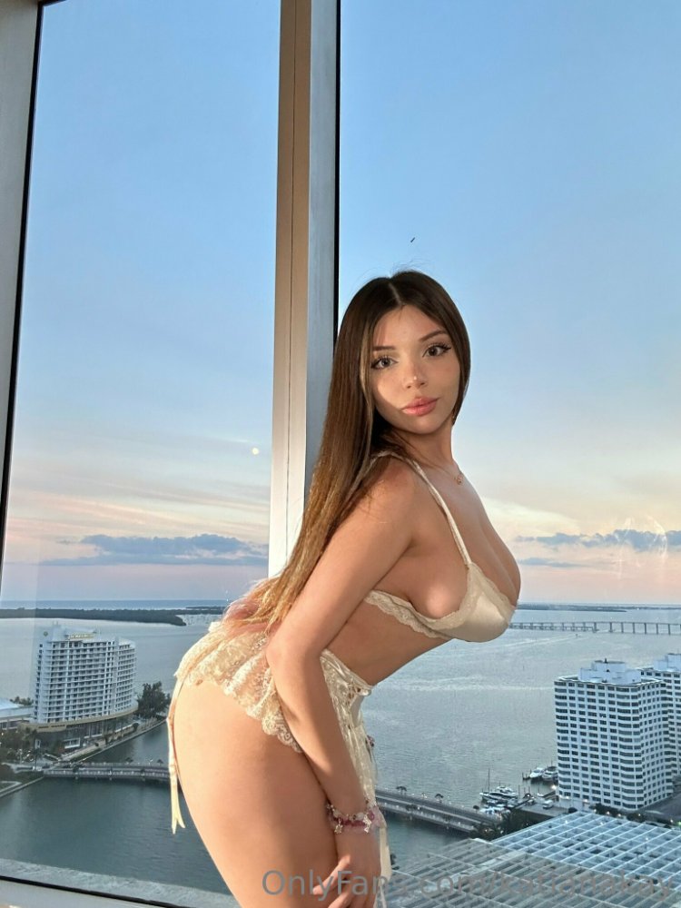 Preview image for katiana kay