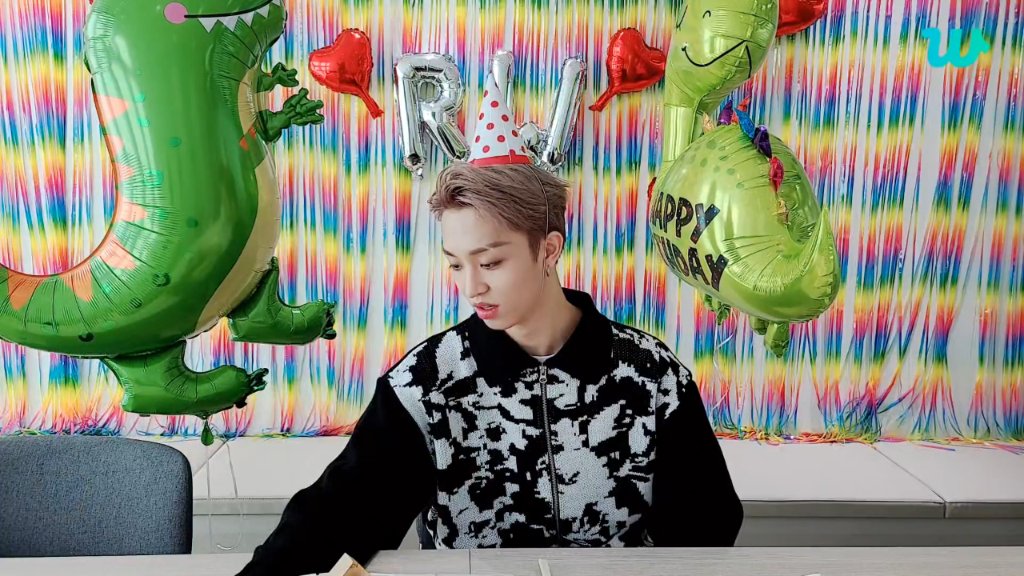 Preview image for rakwon weverse 