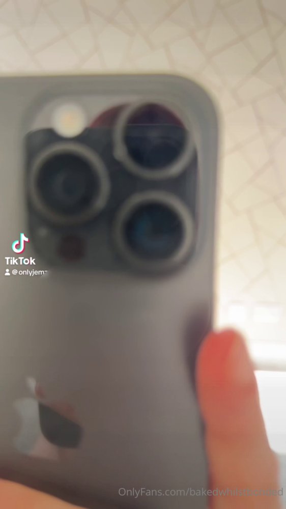 Preview image for liljemzivip - visit onlyshare.io for more