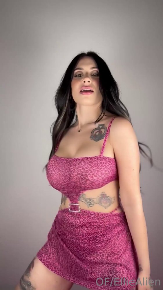 Preview image for elliealienasmr - visit onlyshare.io for more