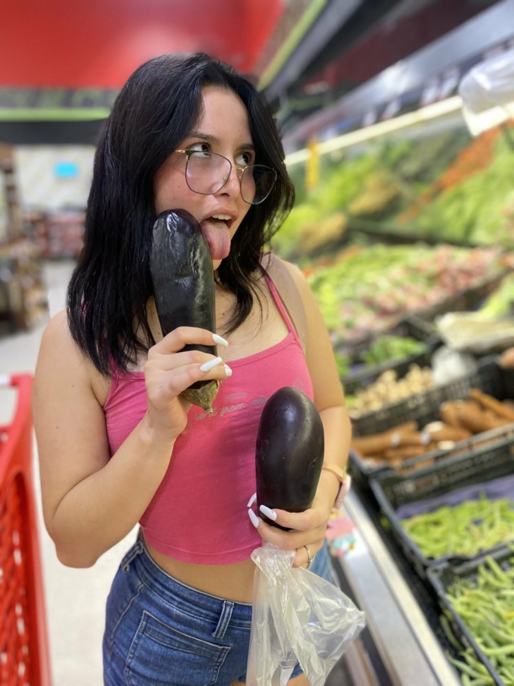Preview image for michii_os - by telegram gigafans.net