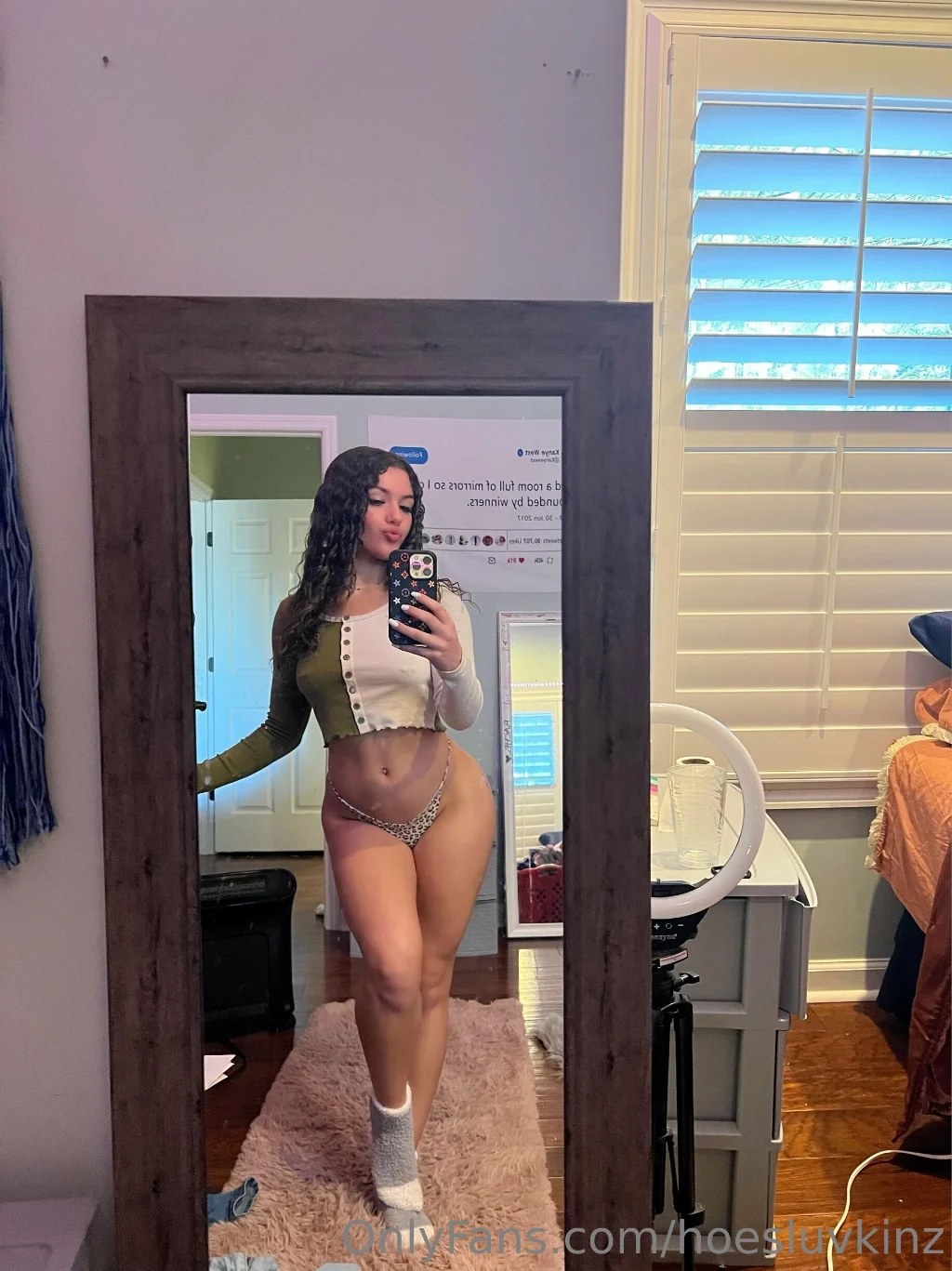 Preview image for hoesluvkinz (rckM)