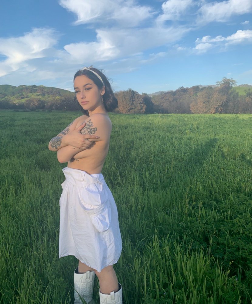 Preview image for g0atgirl