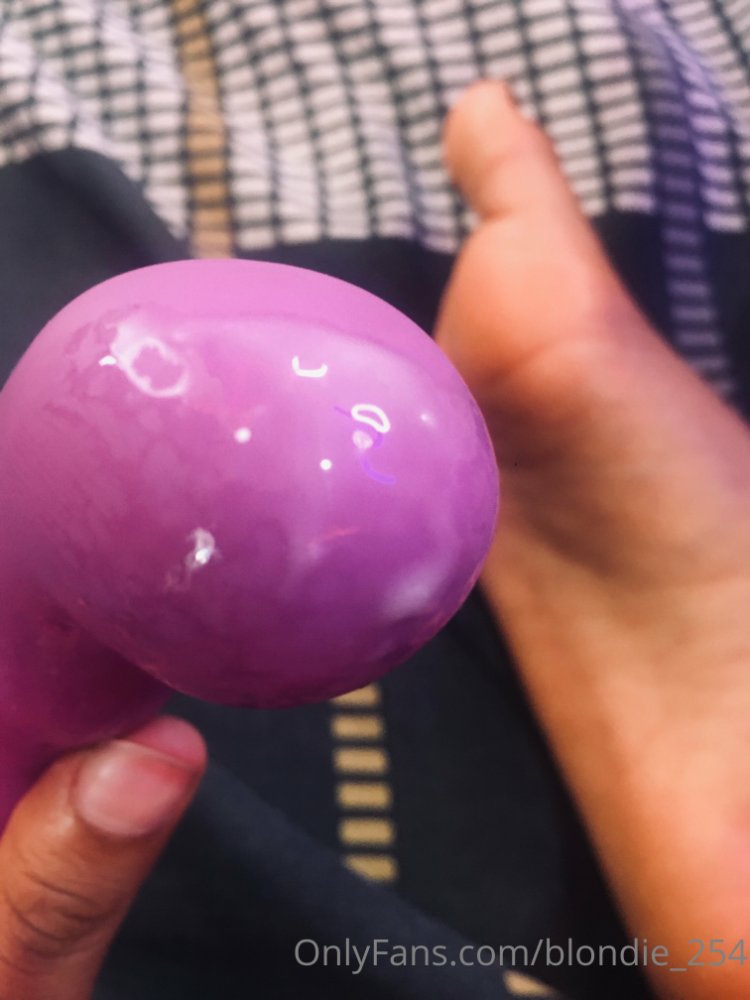 Preview image for blondie_254