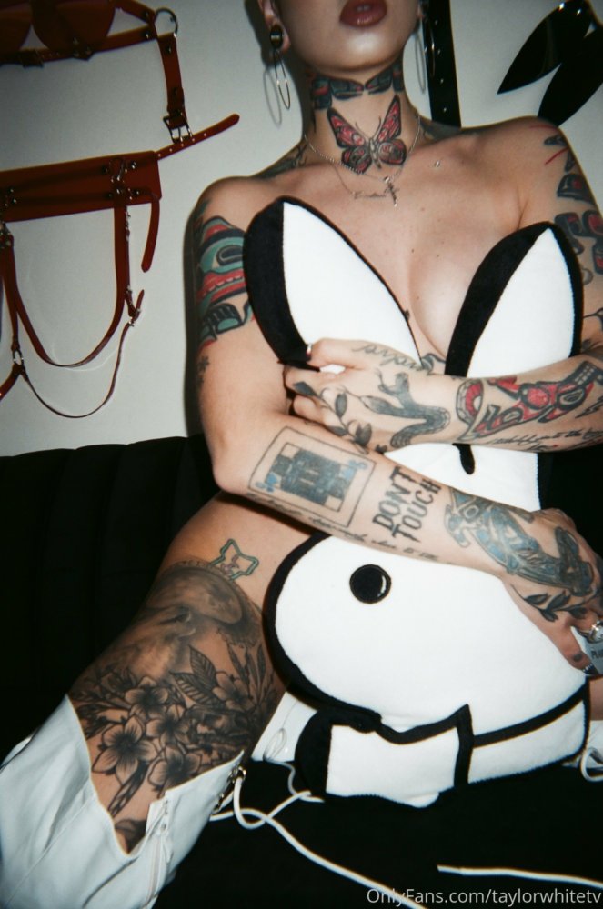 Preview image for taylor white  website onlymega.vip
