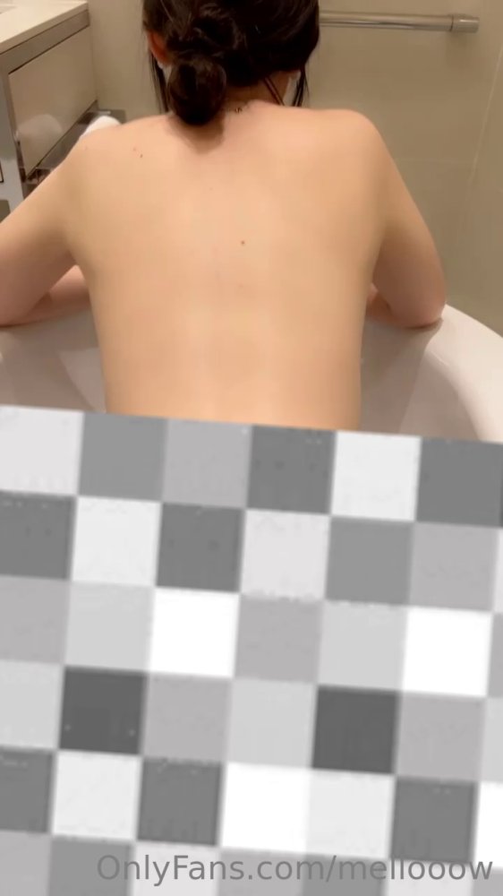 Preview image for mellooow absolutely dime