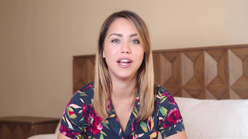 Preview image for alina lopez