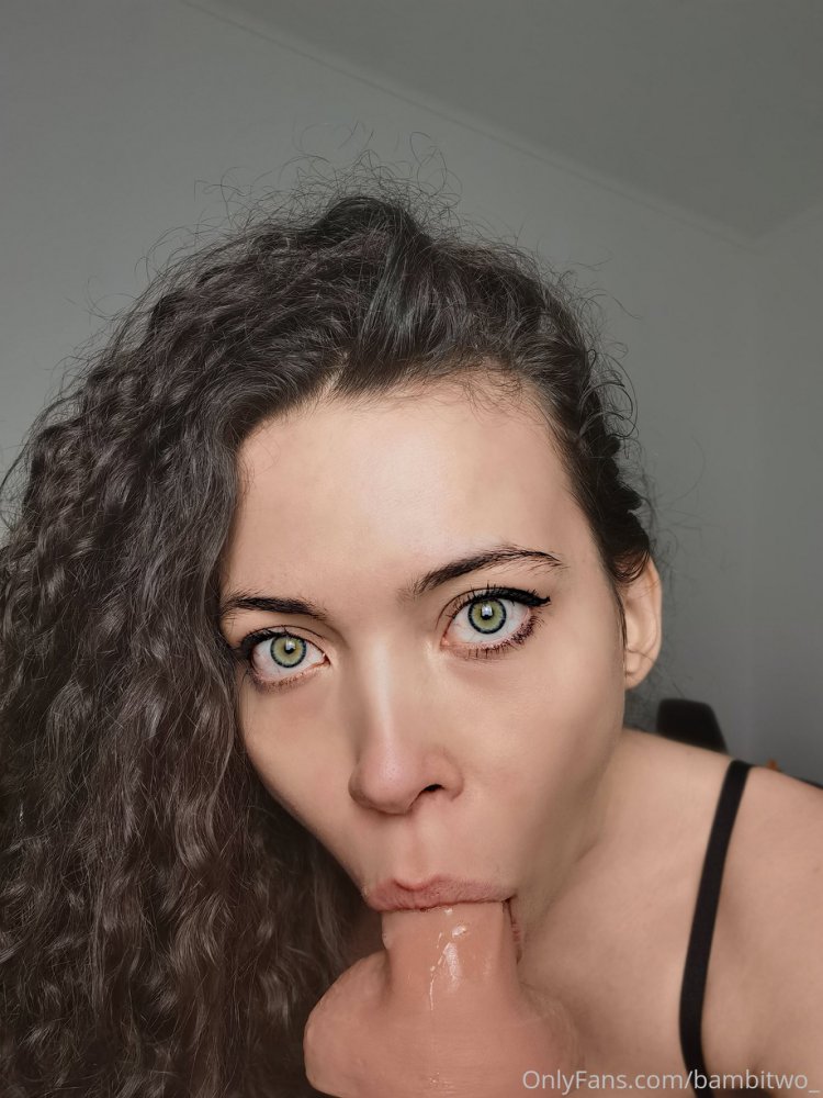 Preview image for bambitwo [ladyleak.net]