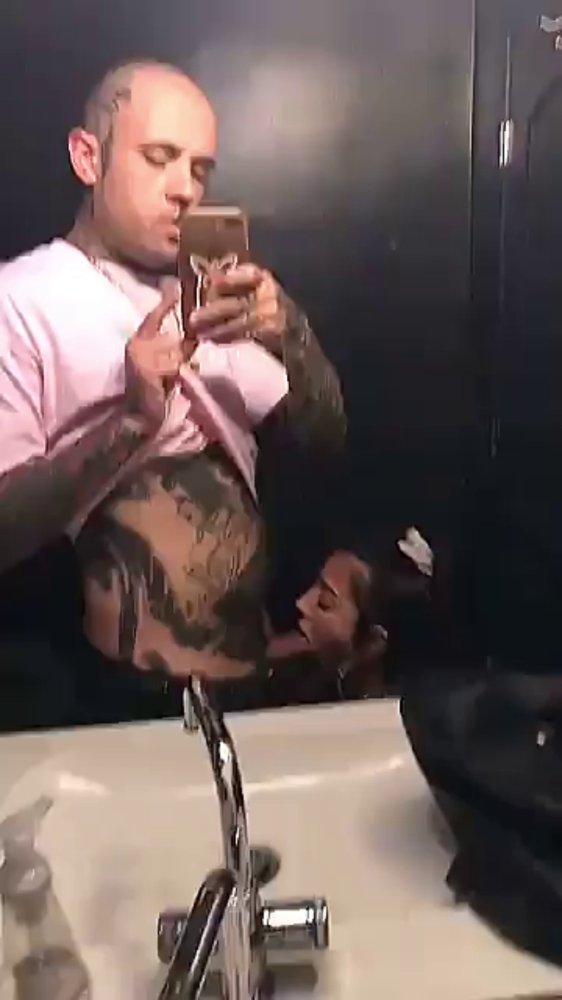 Preview image for lenatheplug(𝗧𝗲𝗹𝗲𝗴𝗿𝗮𝗺 @𝗜𝗻𝘀𝘁𝗮𝗛𝗼𝗲𝘀𝗛𝘂𝗯𝗯)