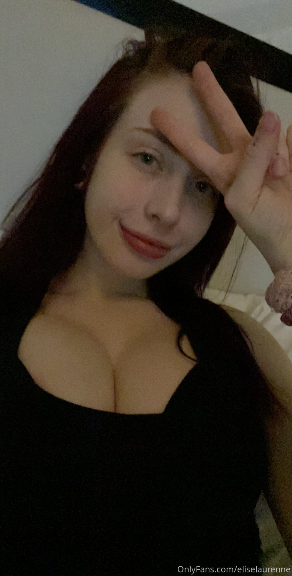 Preview image for eliselaurenne - the onlyclub69 (telegram)