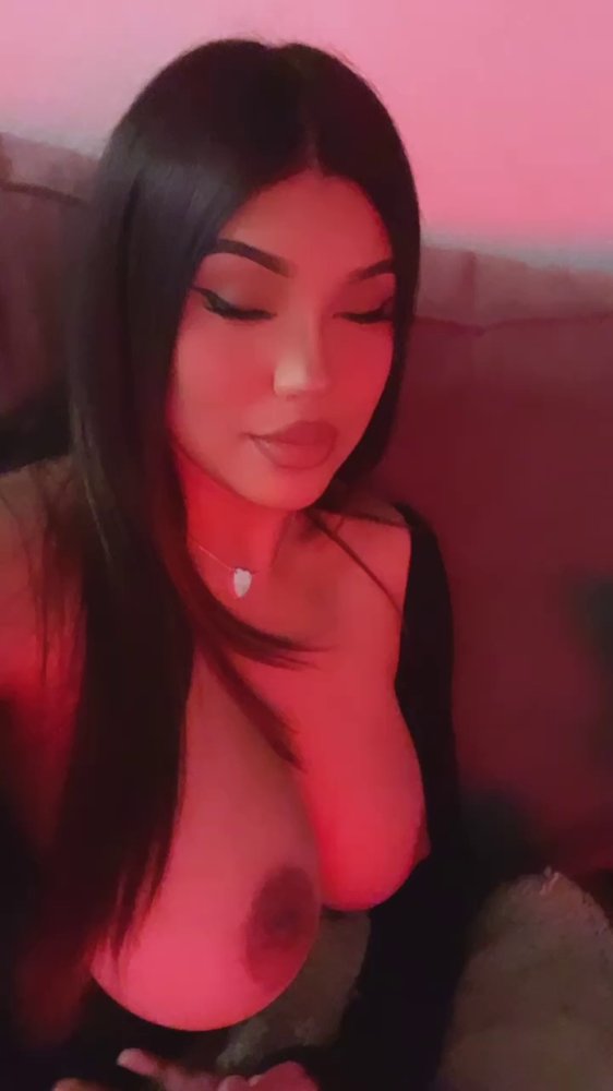 Preview image for lildedjanet