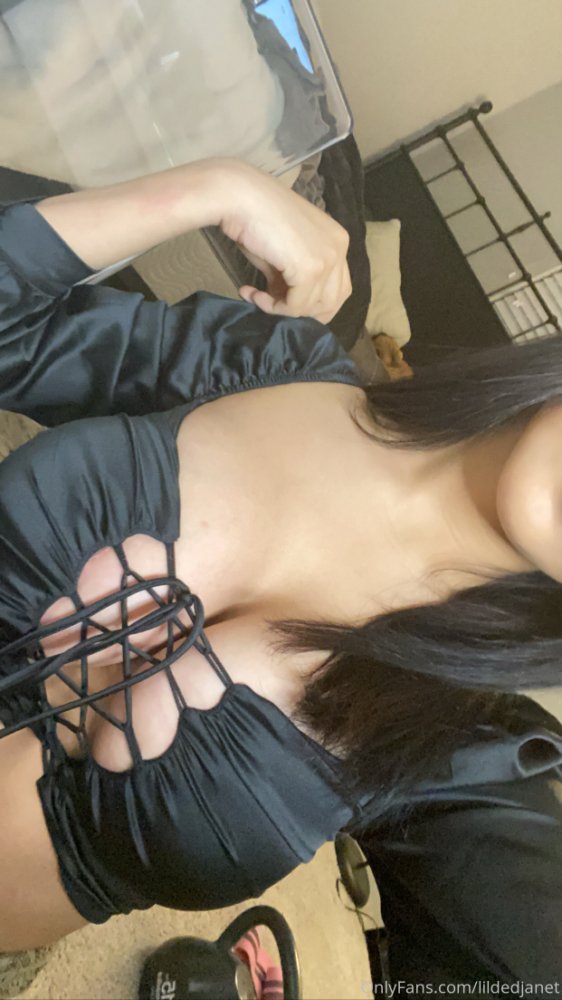 Preview image for lildedjanet