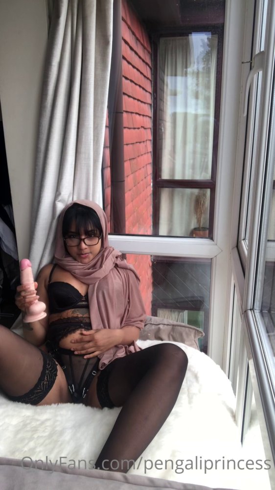 Preview image for yasmina khan telegram @onlymega1