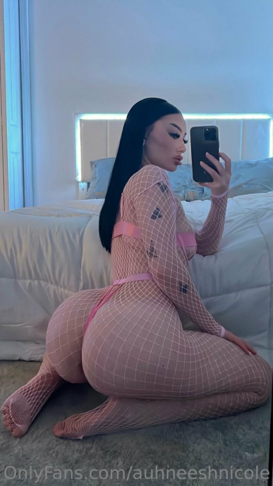 Preview image for auhneesh_nicole website onlymega.vip