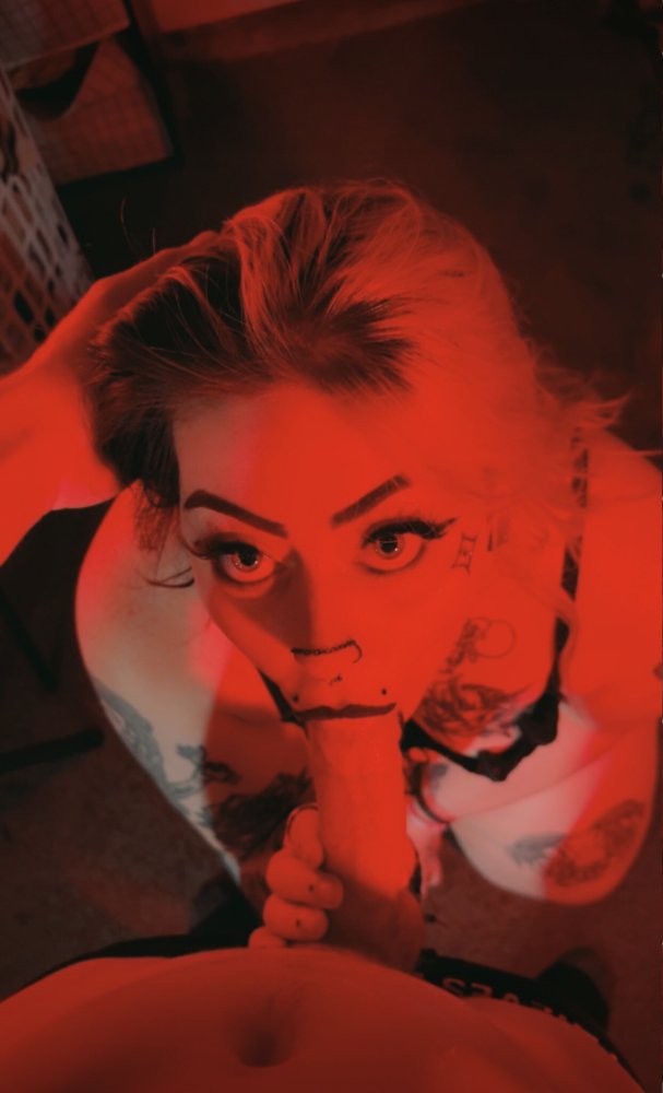 Preview image for stfuitscourtney fap4lm.com
