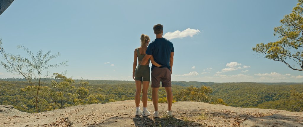 Preview image for sydney sweeney - anyone but you 2024 - 4k uhd