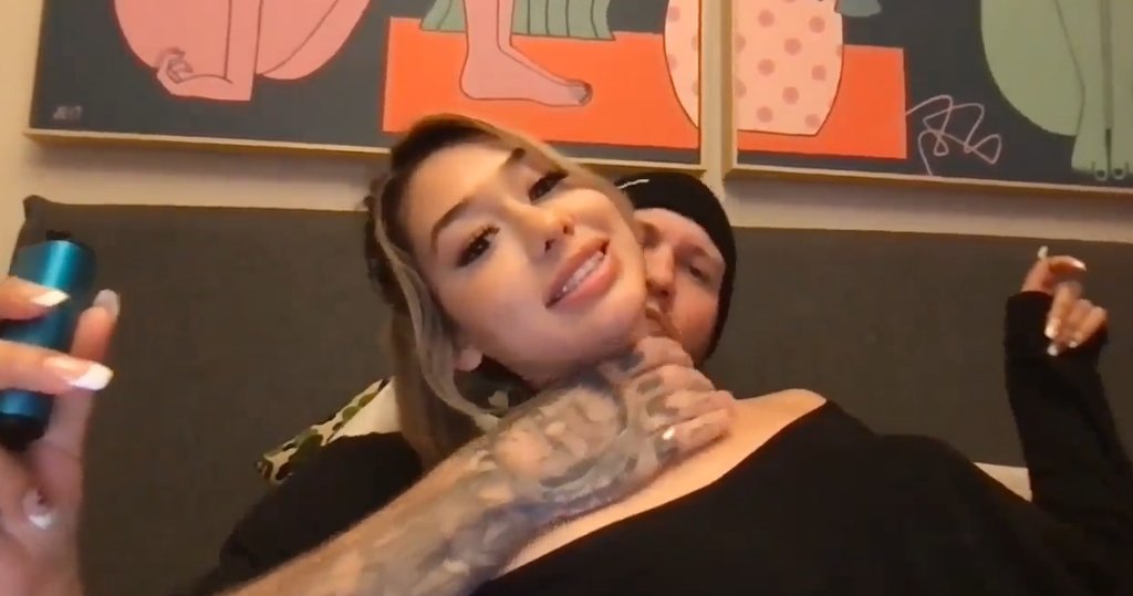 Preview image for justinandcassidyxxx - @onlyfanscloudd on telegram
