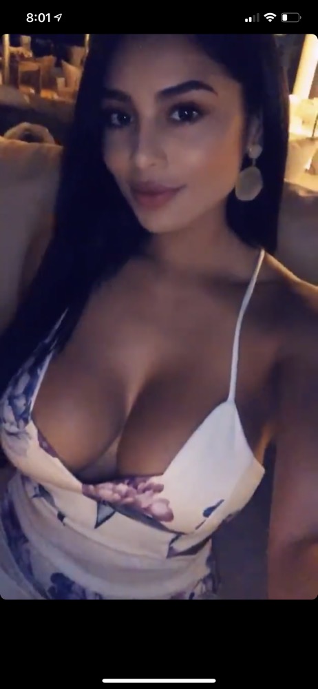 Preview image for mia francis 🍑 @cutegirlsnetwork on [telegram] 🌌🔥