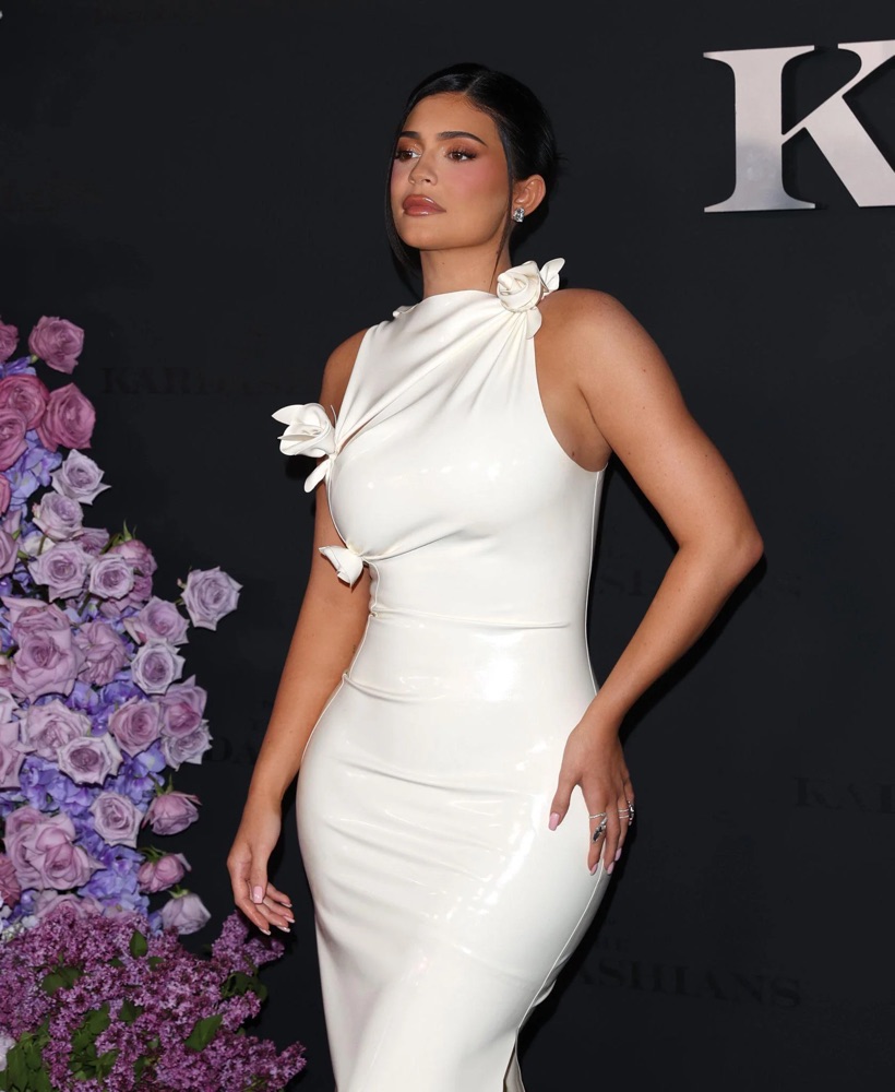 Preview image for 23-kylie jenner