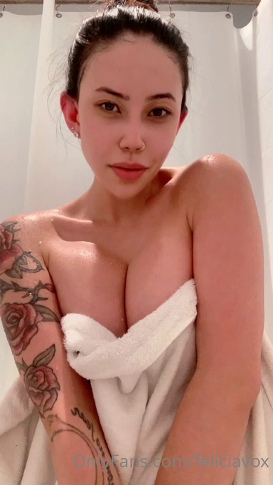 Preview image for felicia vox