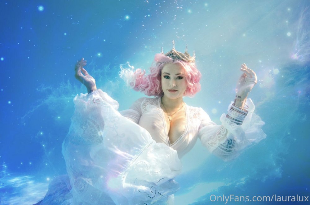 Preview image for laura lux website onlymega.vip
