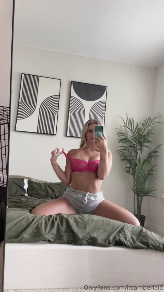 Preview image for itsamberlala fap4lm.com