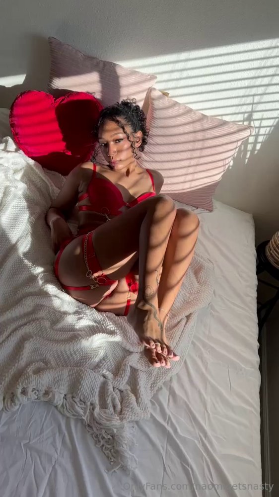 Preview image for naomigetsnasty (Lfs3)