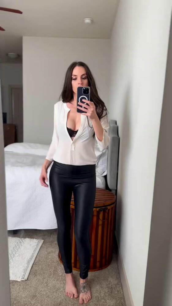 Preview image for momgoddess82 - by telegram gigafans.net