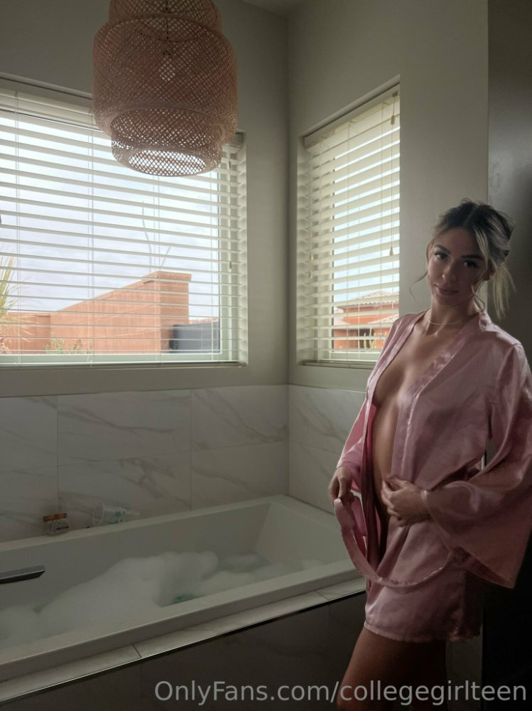 Preview image for collegegirlteen