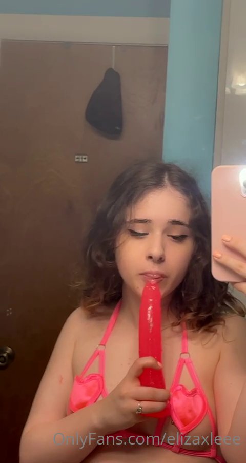 Preview image for elizaxleee -- @pornlyfans on tg