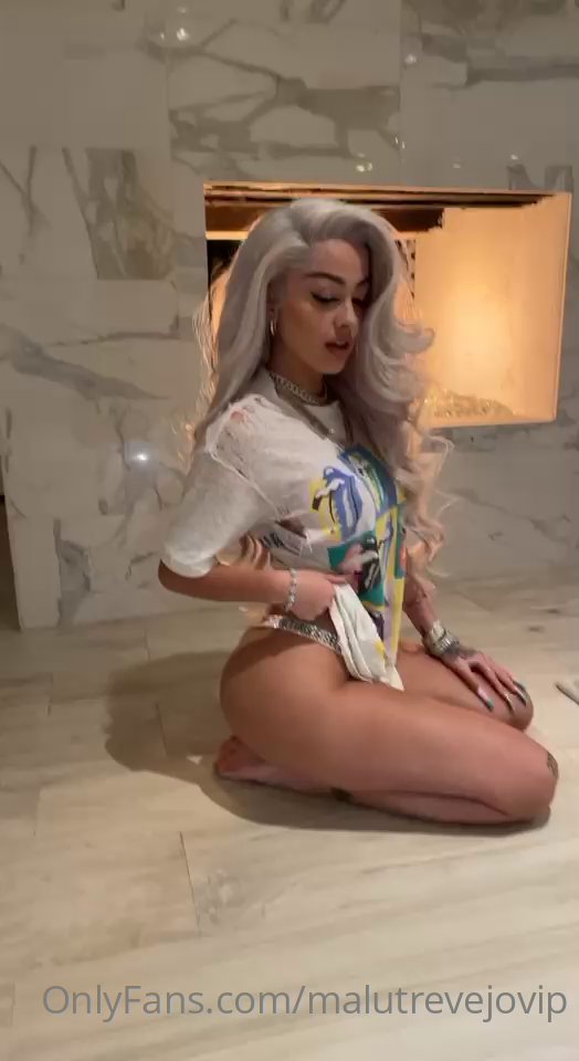 Preview image for @itsonlyy on telegram - malu trevejo