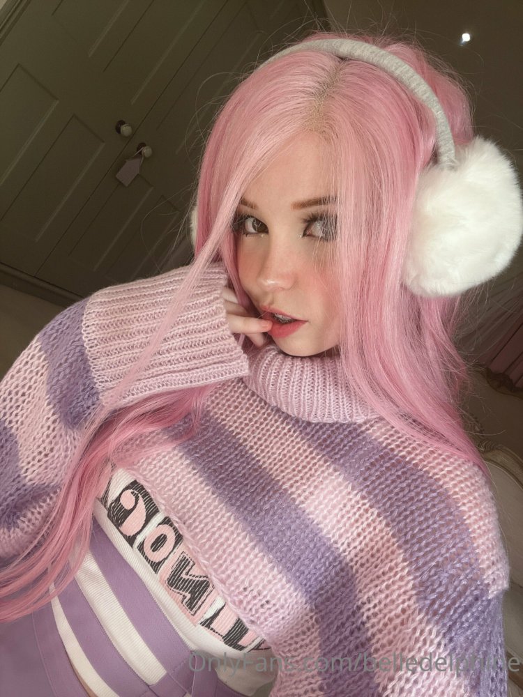Preview image for belle delphine  @hqols