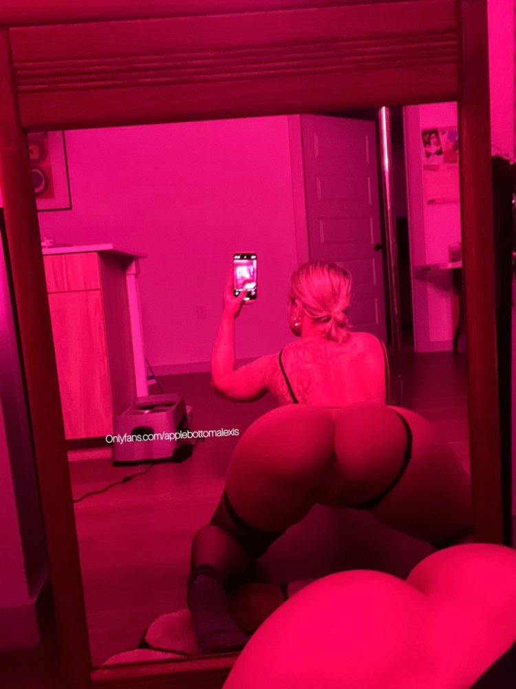 Preview image for imjaneford - -- 𝐉𝐎𝐈𝐍 -- 𝐏𝐑𝐄𝐌𝐈𝐔𝐌𝐒𝐓𝐀𝐒𝐇 𝐓𝐄𝐋𝐄𝐆𝐑𝐀𝐌