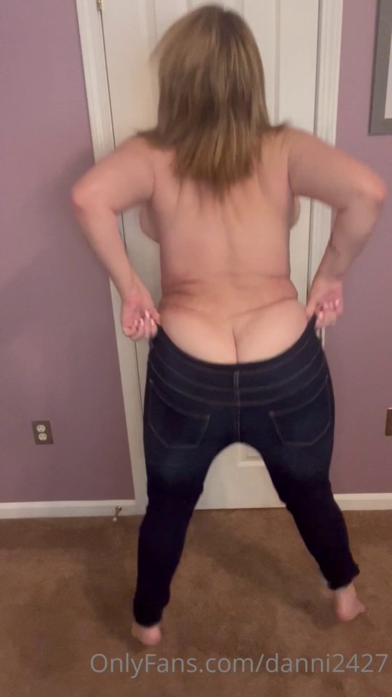 Preview image for dannijonesxxx visit hersimps.net for more
